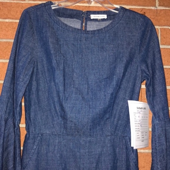 💙SUGAR + LIPS💙ANGEL SLEEVE CHAMBRAY ROMPER💙 - Picture 6 of 8